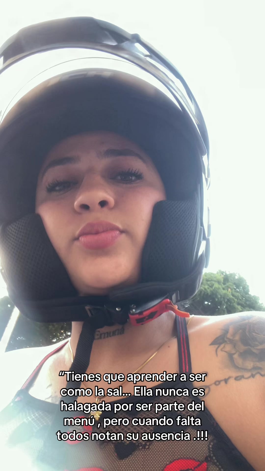 @Marcela_26
