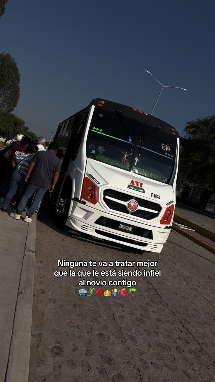 @Farsante's Tx🚎🦎👑🍓