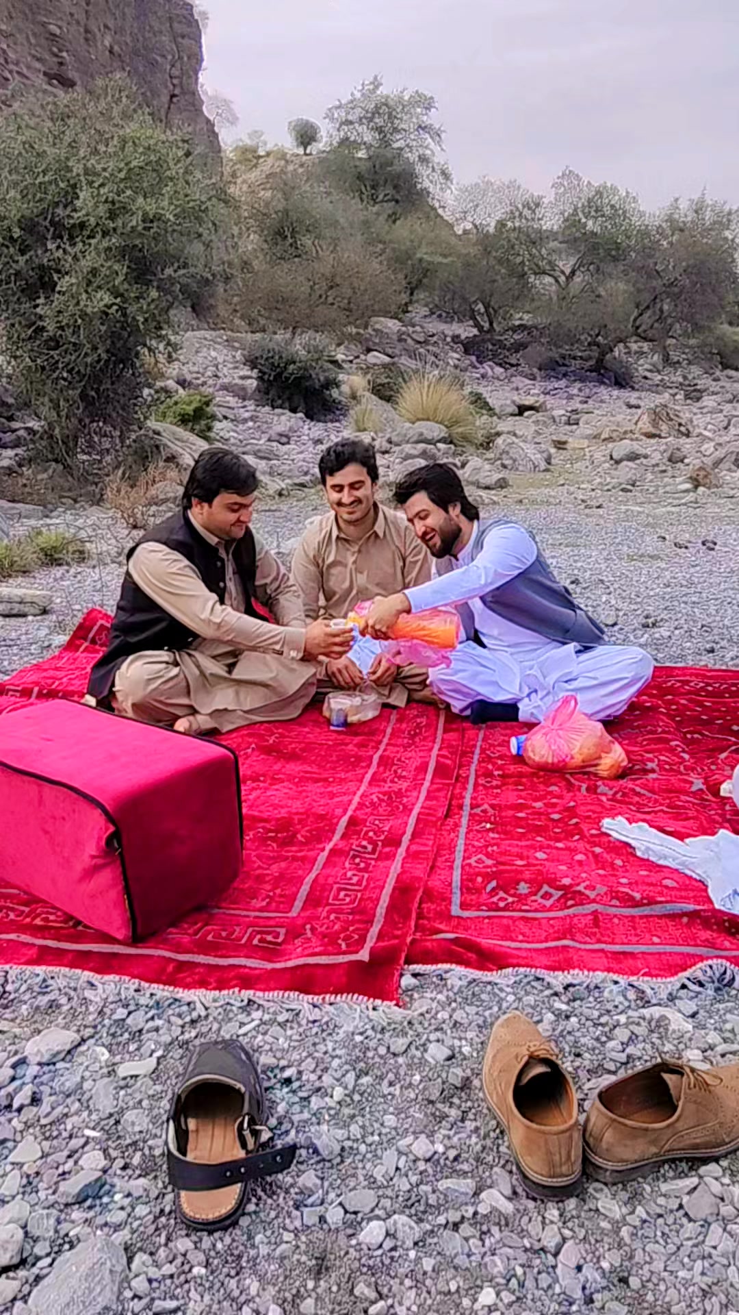@SAFDAR SHERANI 🚩