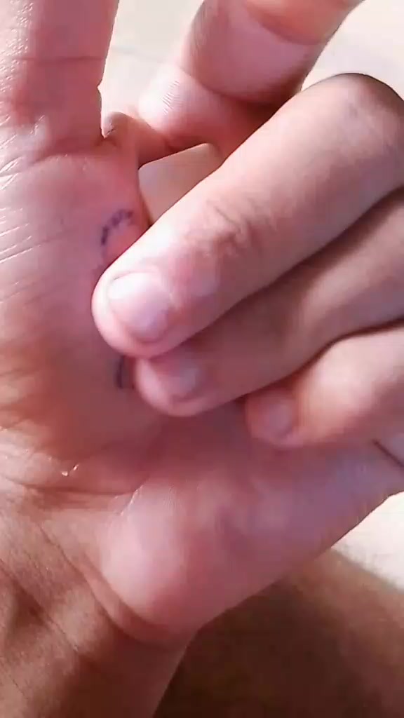 @🅰🅻🅾🅽🅴 🅱🅾🆈 😎