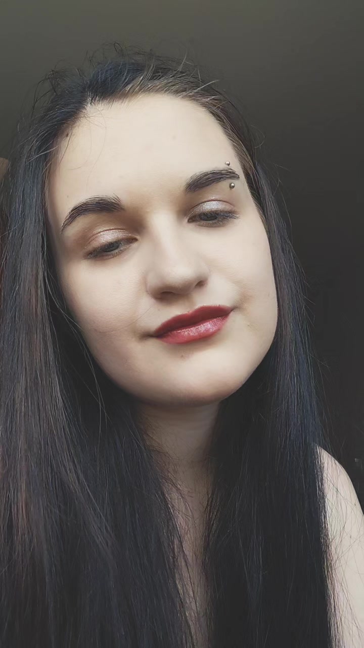 @ирка🧎&zwj;♀️