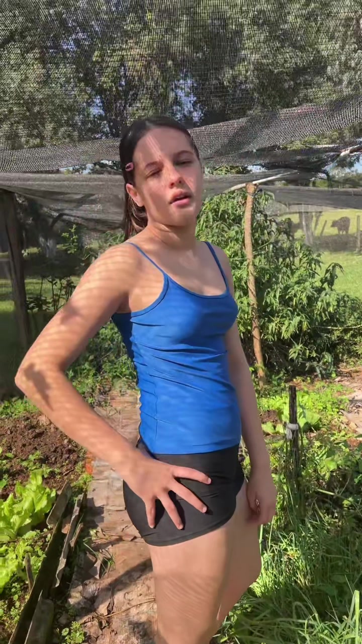 @🤼🏻♀️