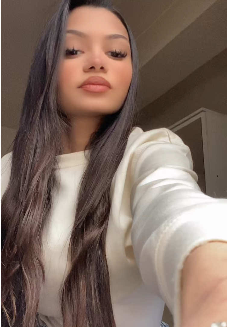@aanch1._