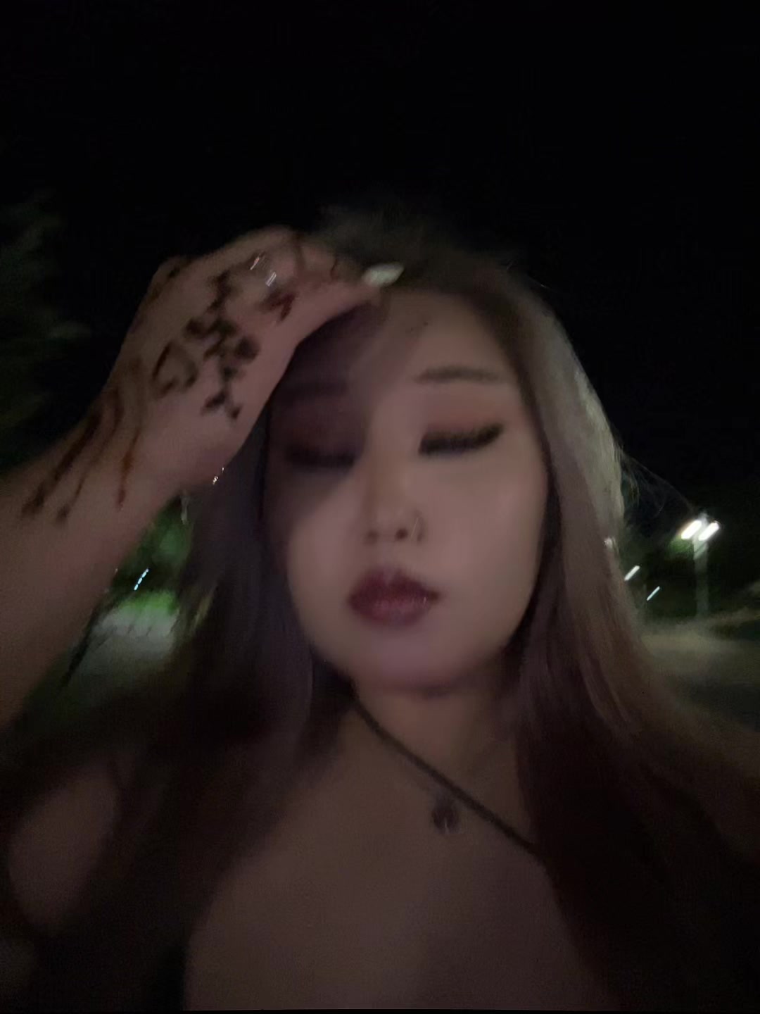 @M/