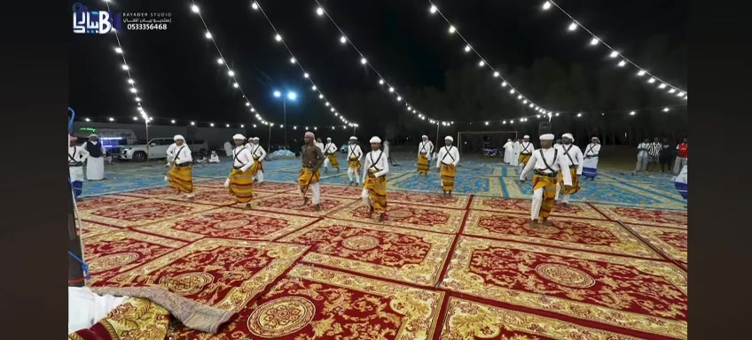 @ڤرقة آخوإن عـآيٌـل🤍🌼.