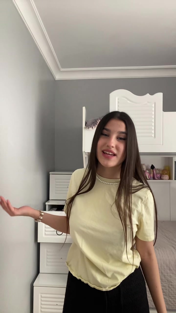 @r.ravzaayy