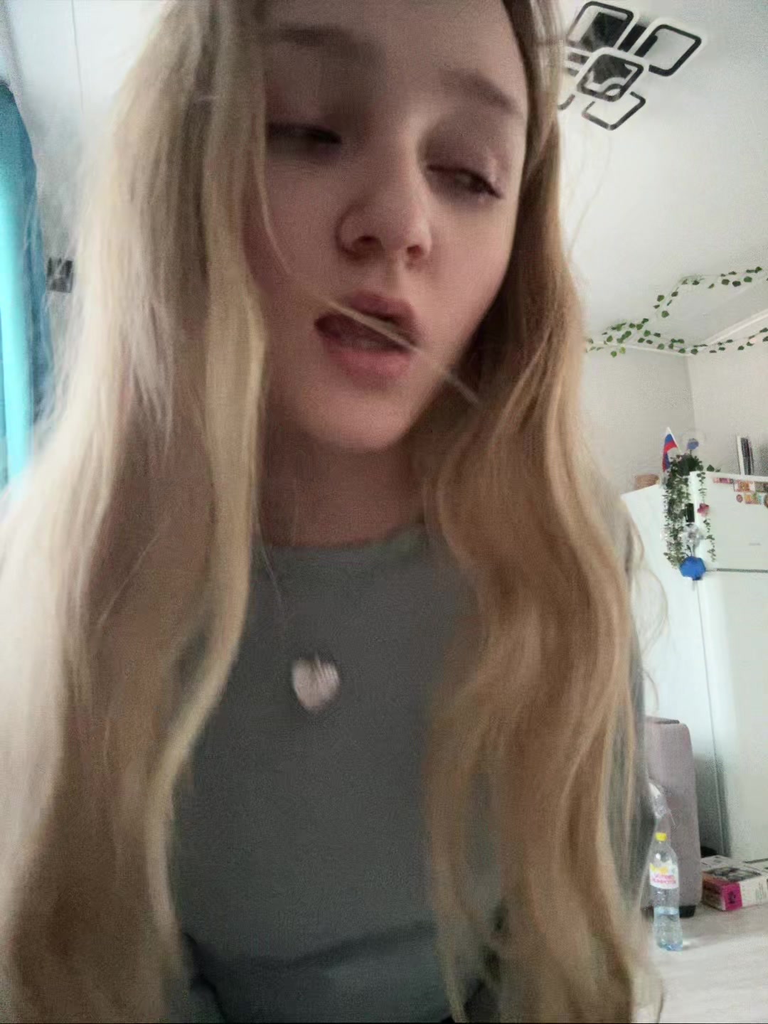 @дия