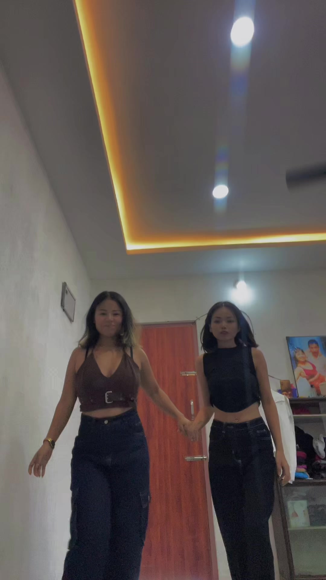 @लुना