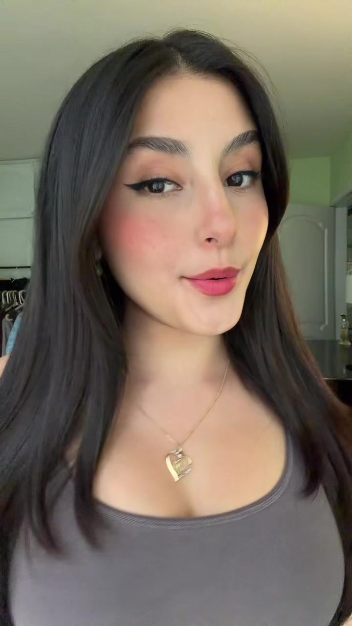 @Mariangeles W