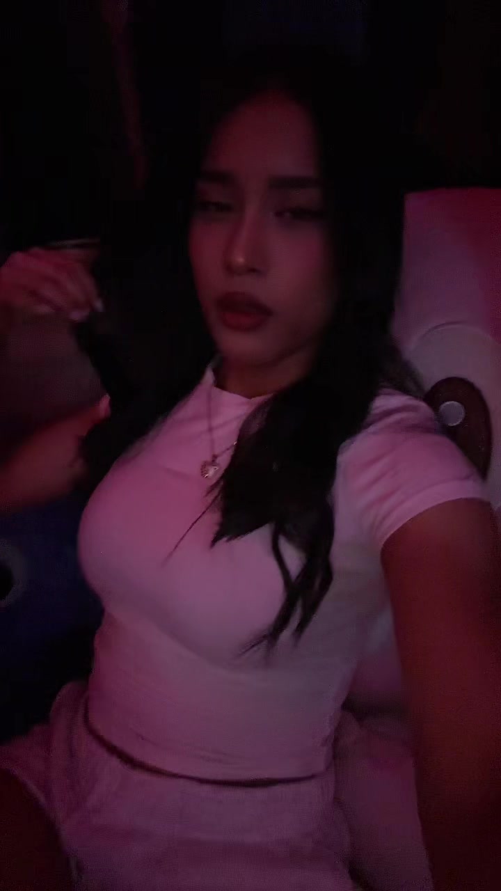 @Laura ๐