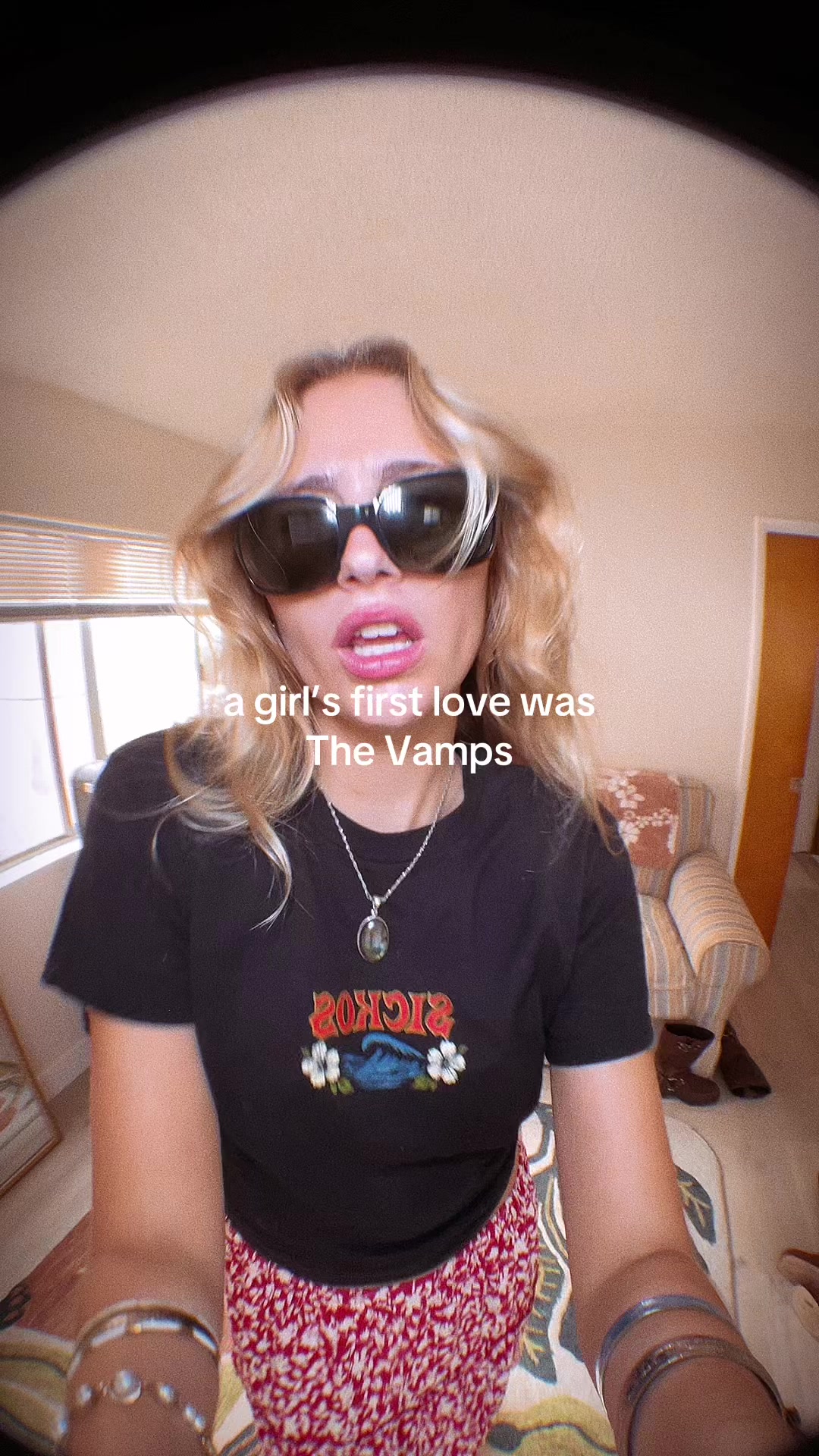 @kelseykinch