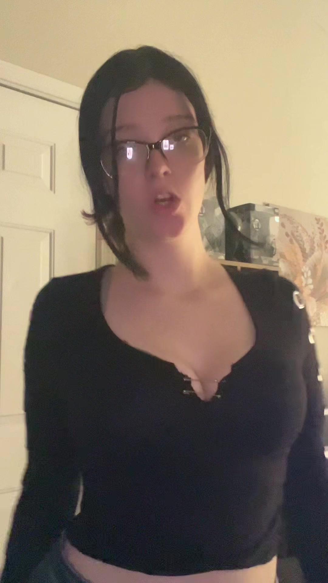 @milfsanonymous06