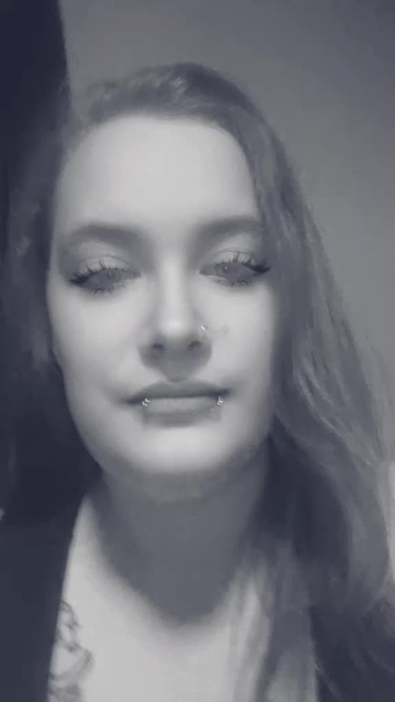 @shaynachevier