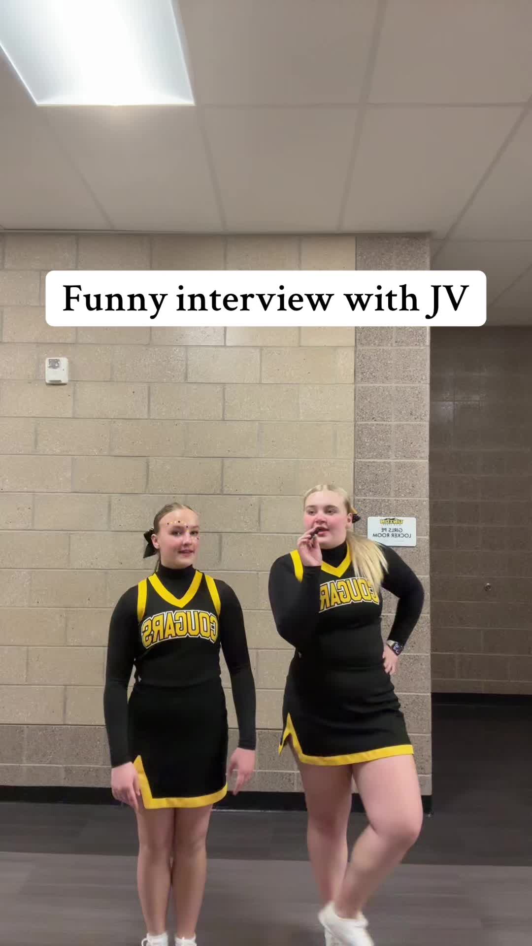 @UHS Cheerleaders