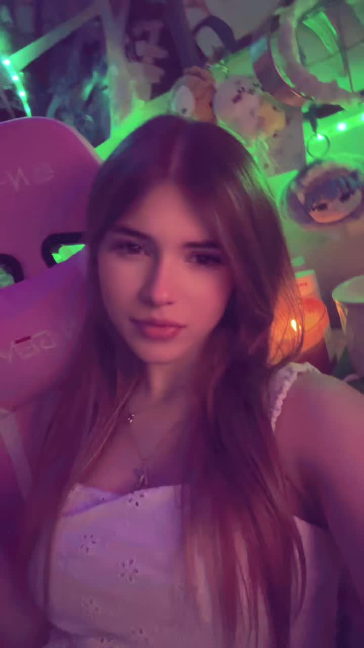 @karrawashere