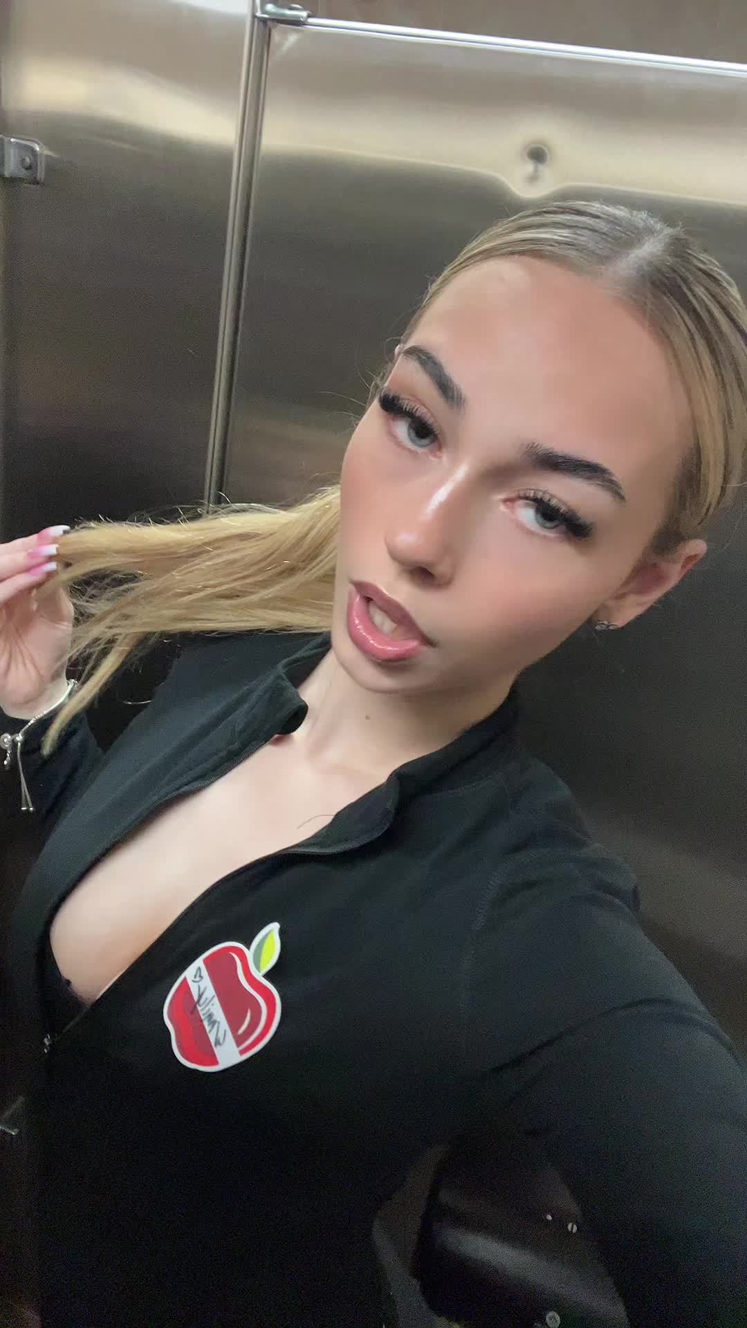 @em ๐