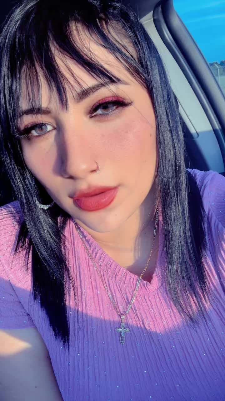 @Yoly🕷️