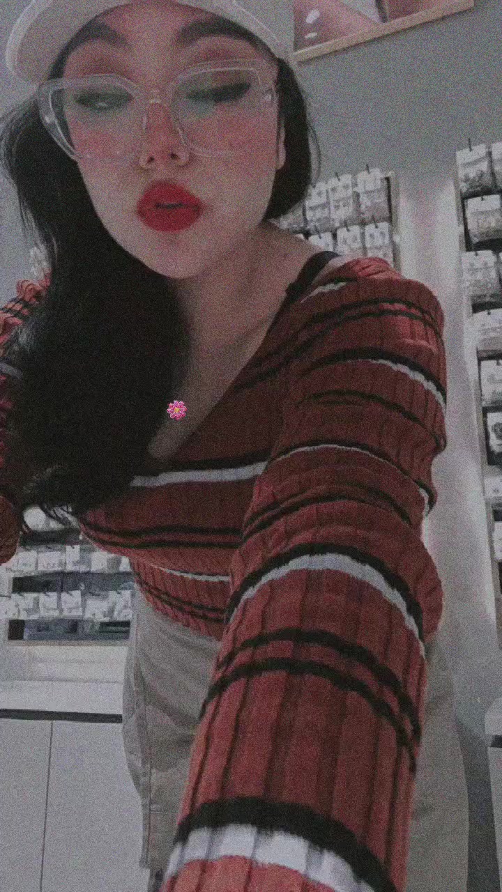@Ivonne Trahyn