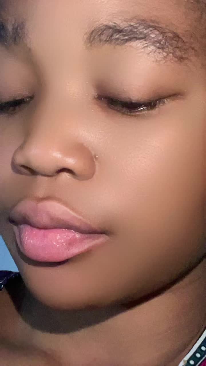 @Reniss'ka dame unique officiel