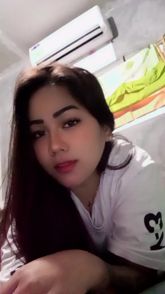 @girlwithmorearts@24