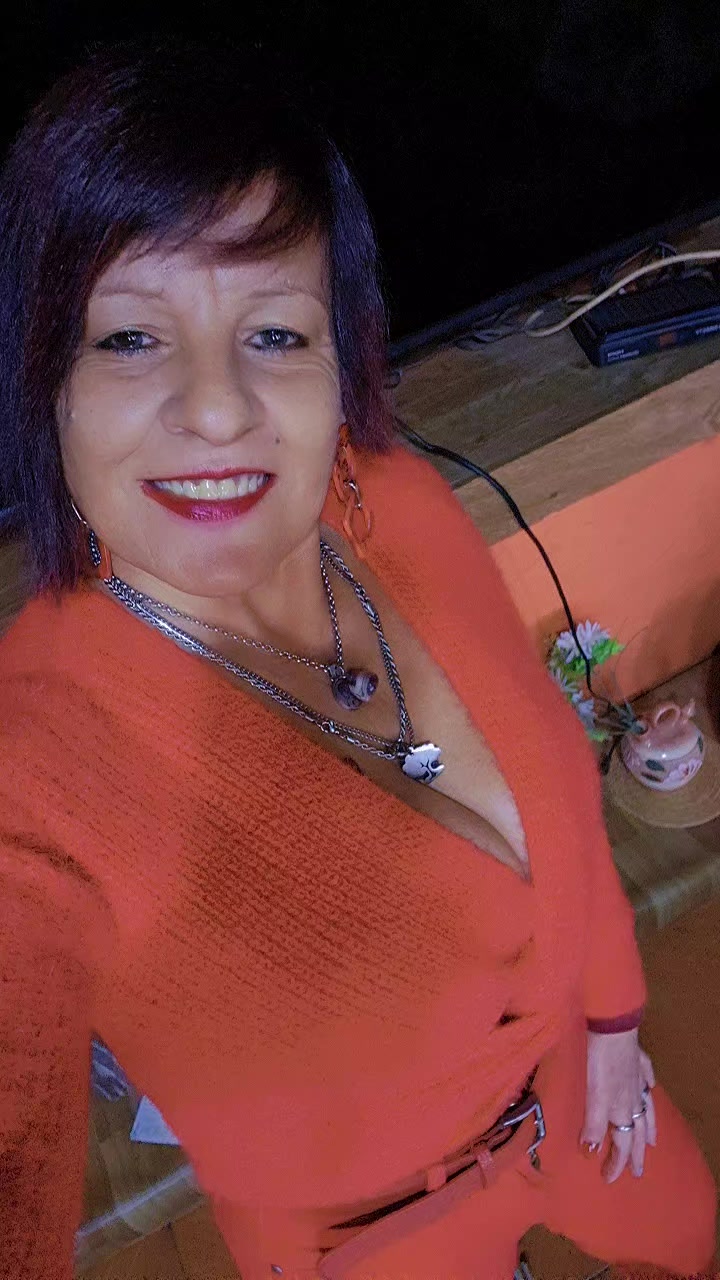 @Laura Gomezz
