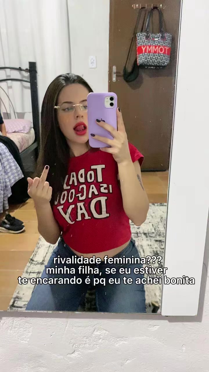 @Francielle Depp