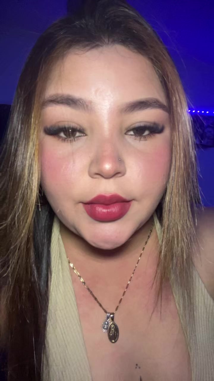 @Angienaranjo02