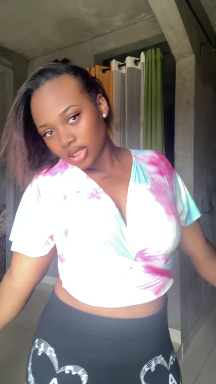 @Fadelle House