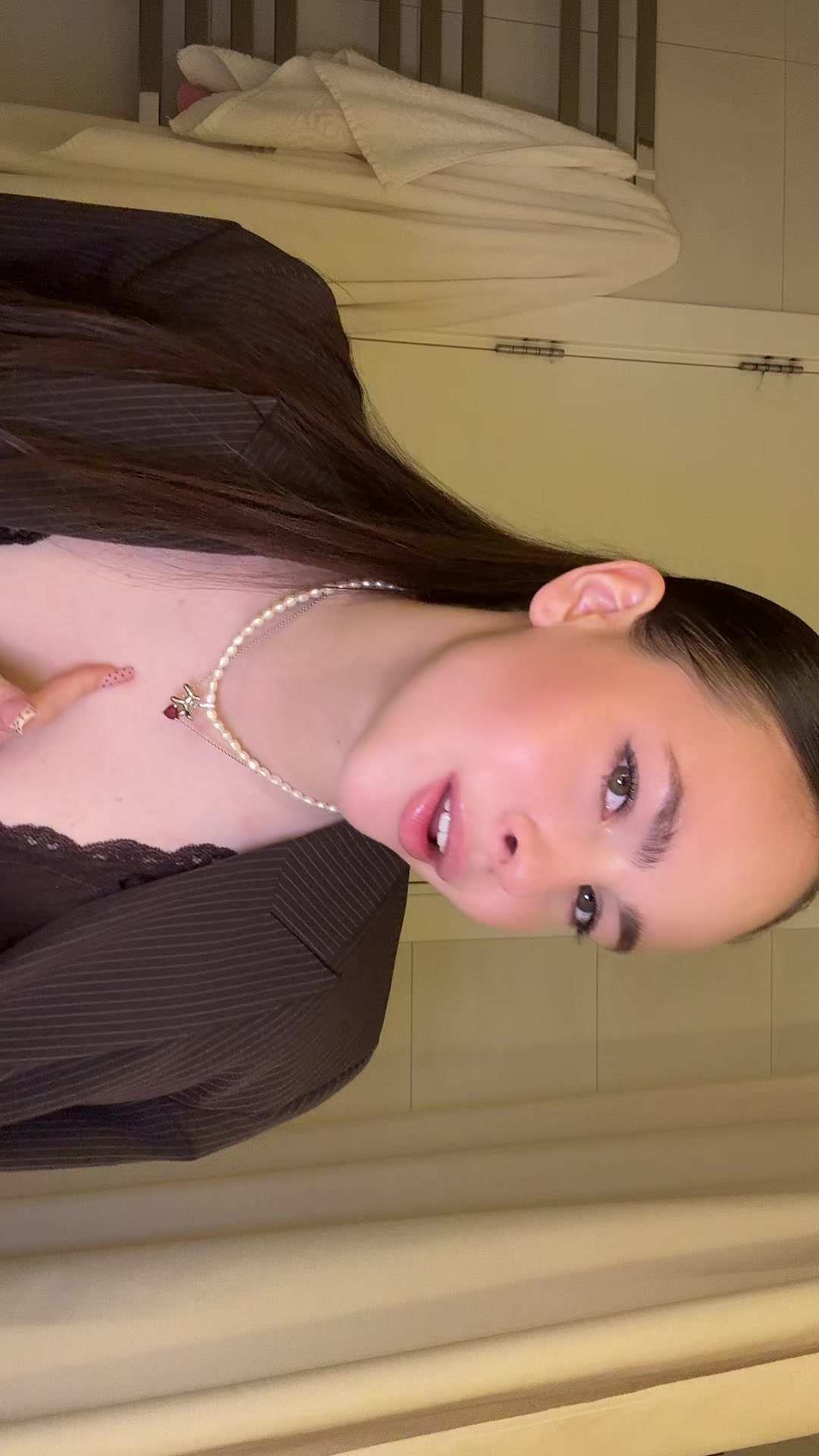@moonsis