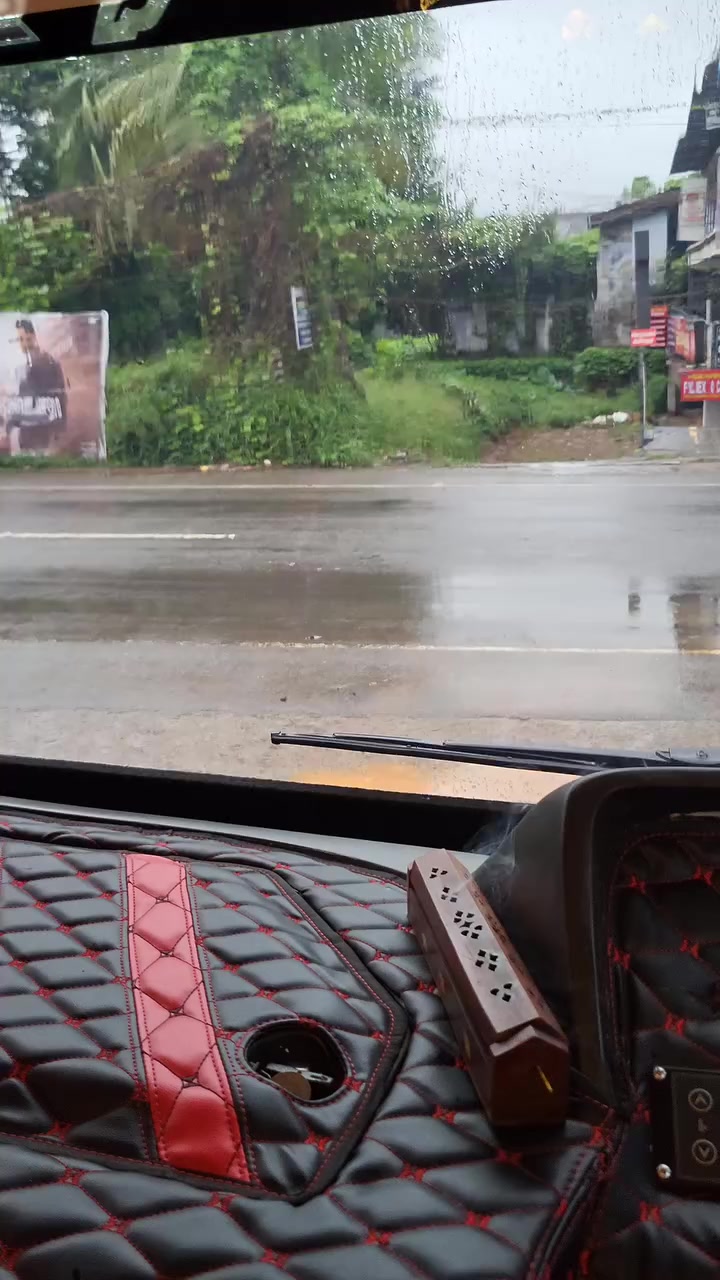 @🅚︎🅛︎ 34 ബസ്പ്രേമി