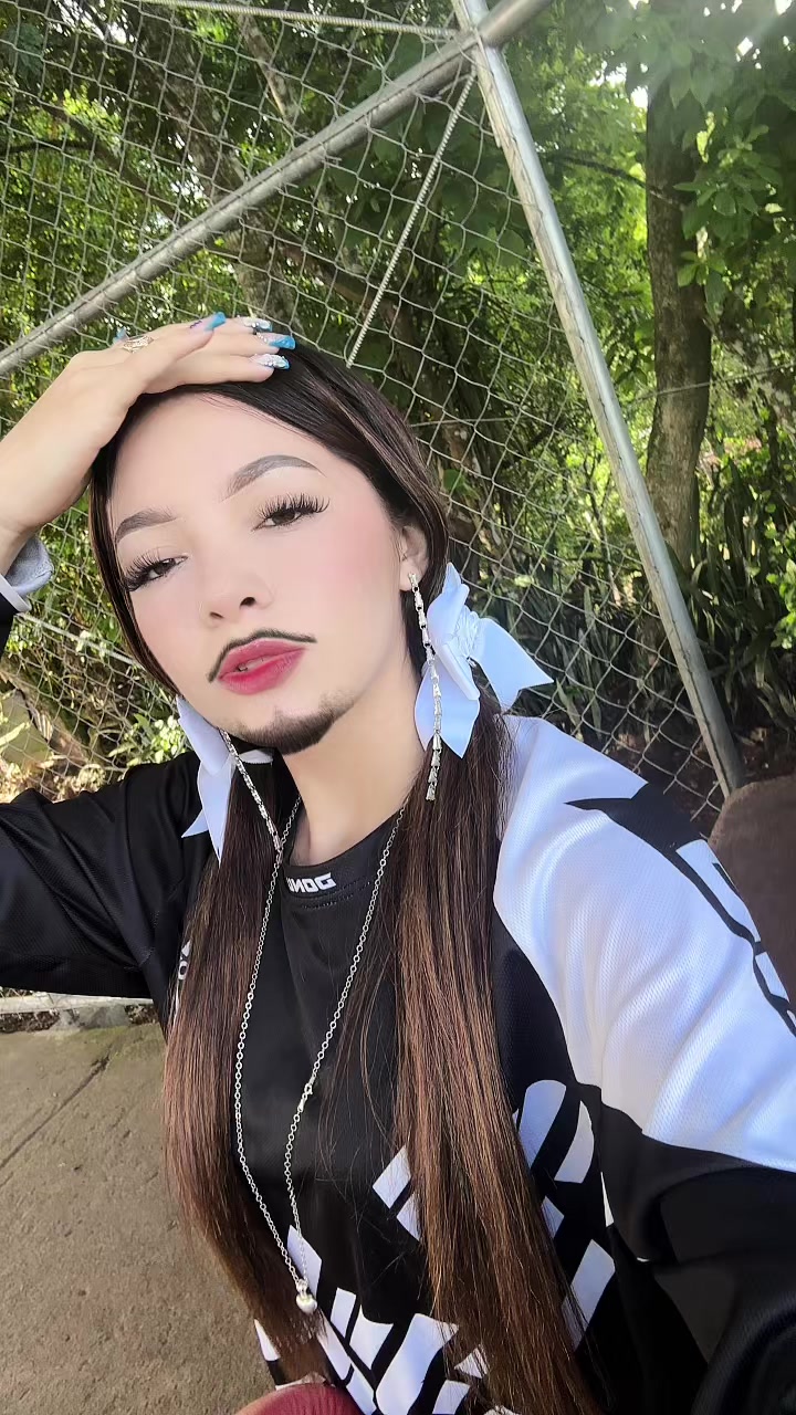 @🐦🔥𝔩𝔞 𝔅𝔞𝔯𝔟𝔦𝔢7🥷🏼⚡️
