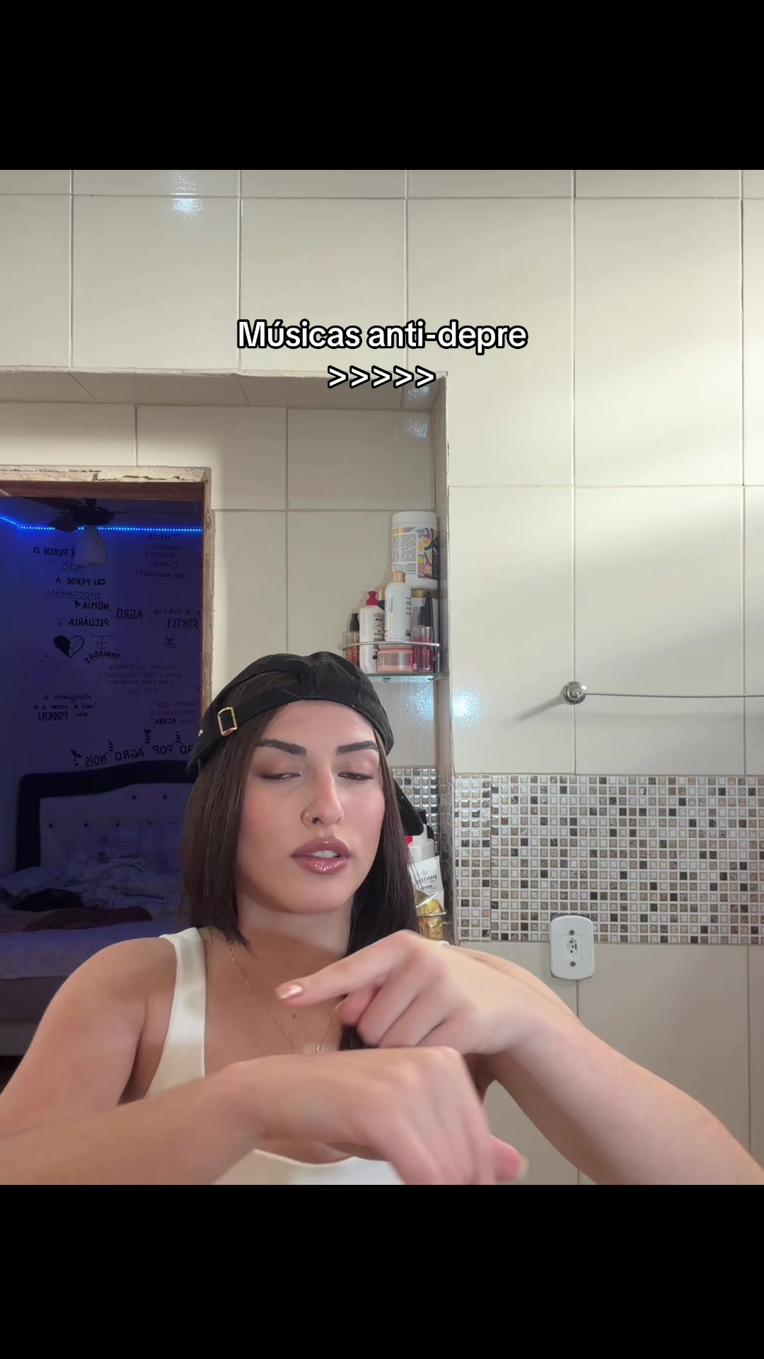 @Eu_Mell🐝🍯