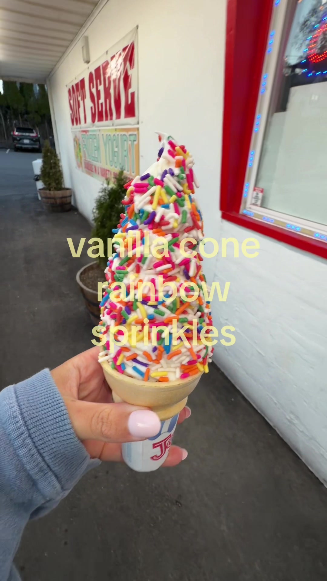 @Eva Lyon