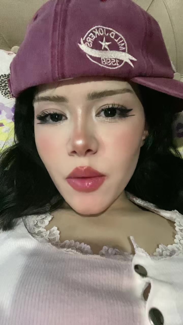 @Şapkalıkız