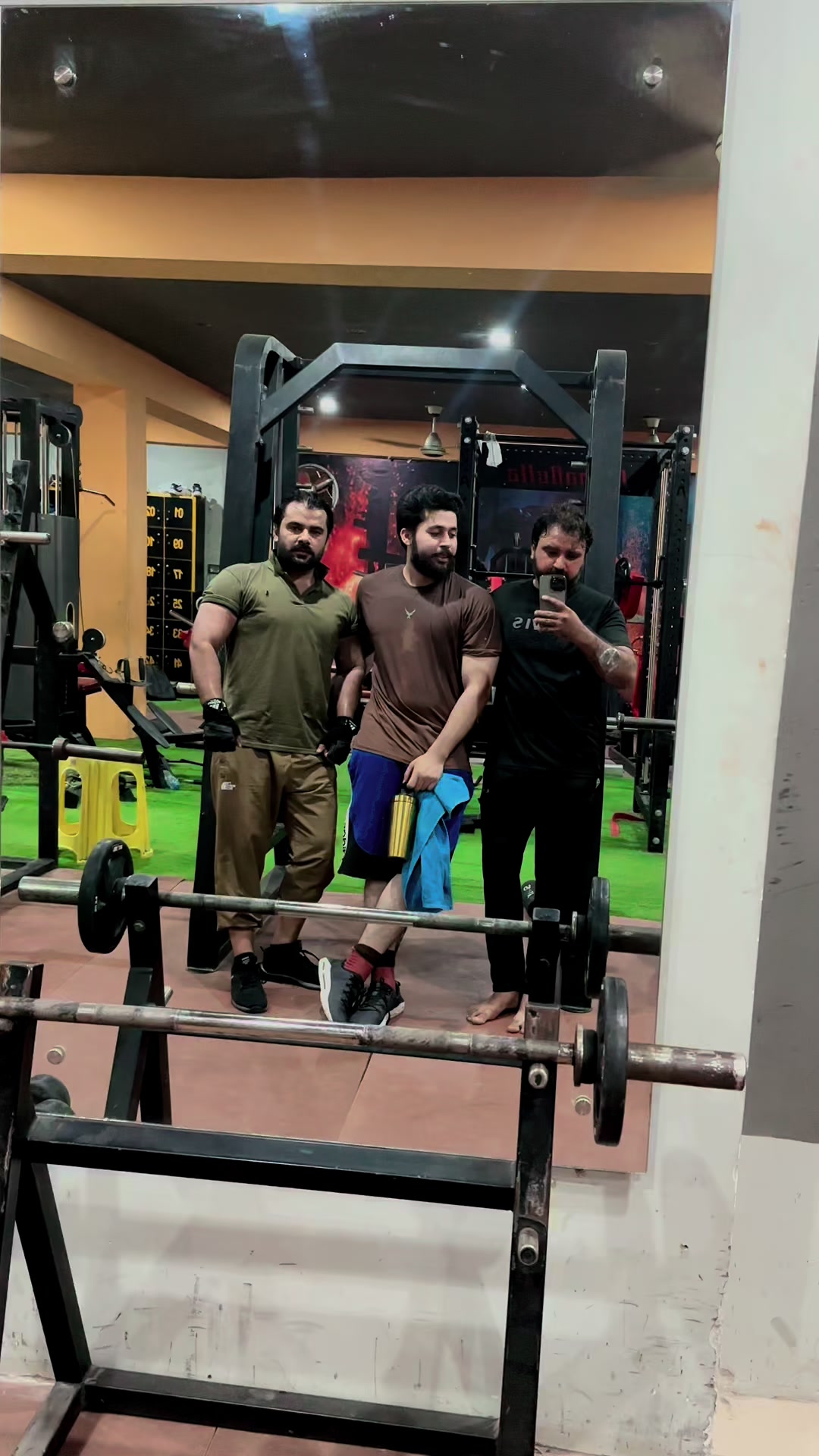 @zeeshu😎