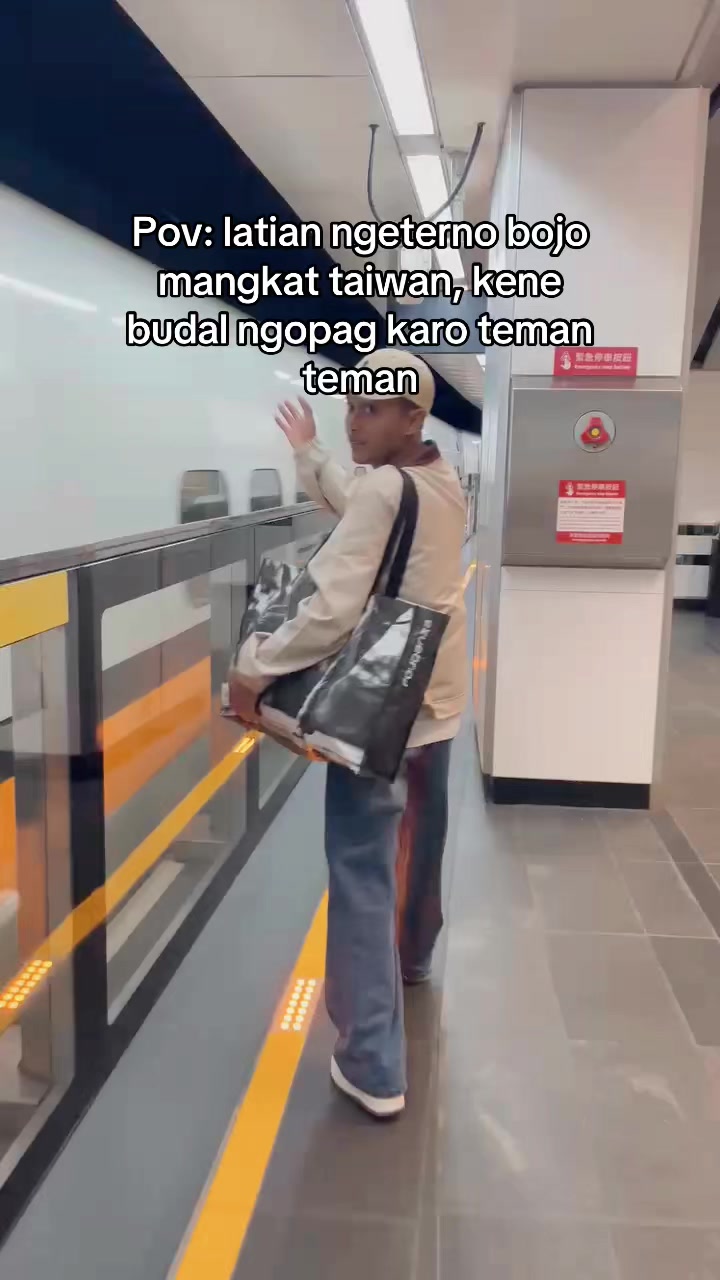 @𝙋𝙡𝙤𝙣𝙩𝙤𝙤 𝙜𝙖𝙣𝙠˗ˋˏ♡ˎˊ˗