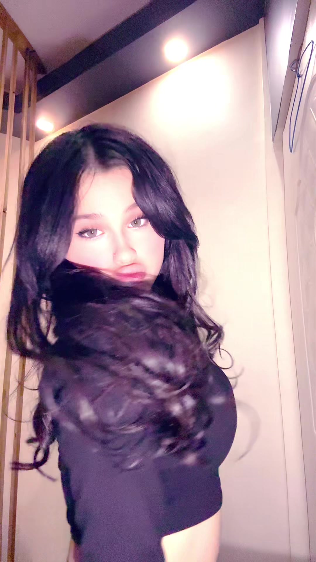 @yektahsnzdeh