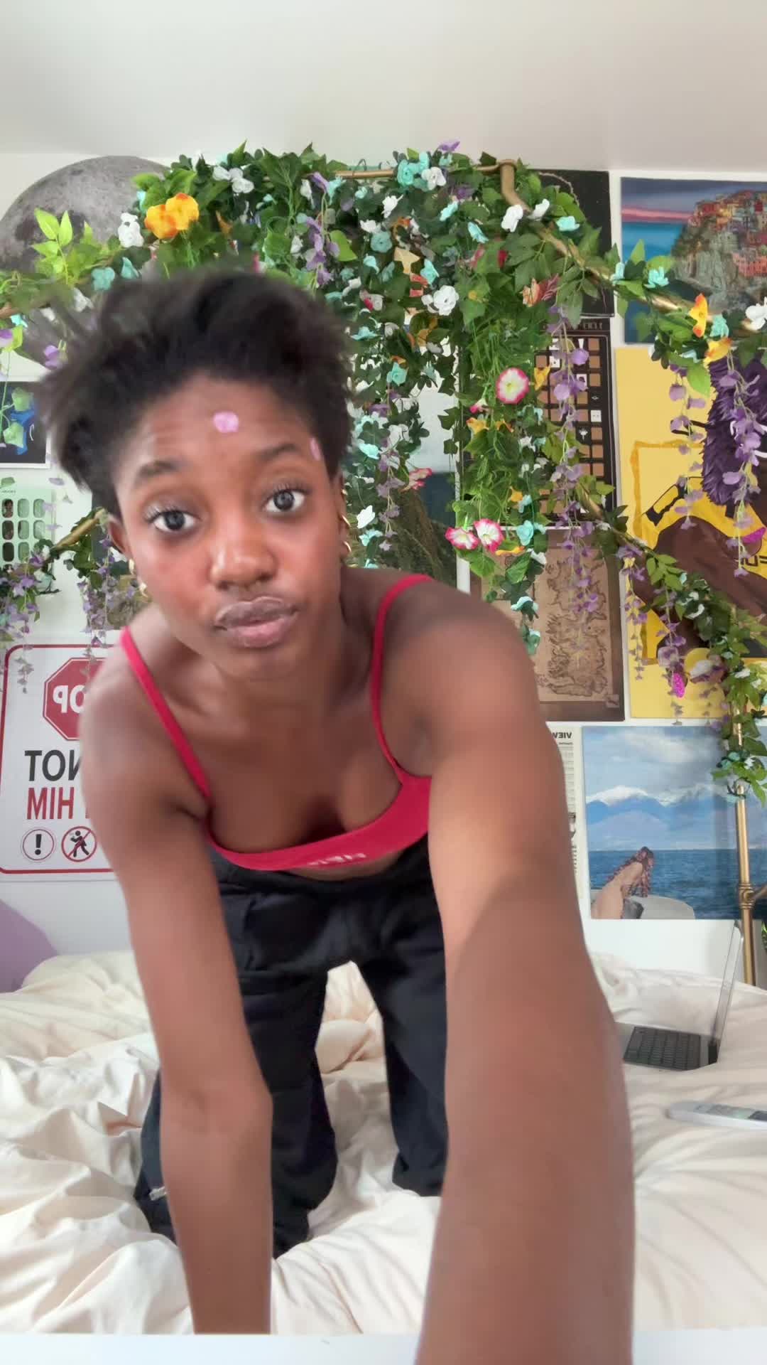 @AmiMoveDatDough