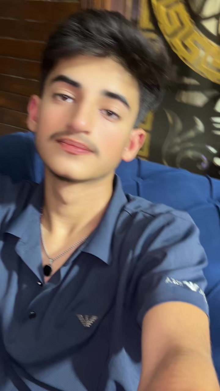 @ɪ ᴀᴍ ʀᴇʜᴀɴ🦅🇵🇰