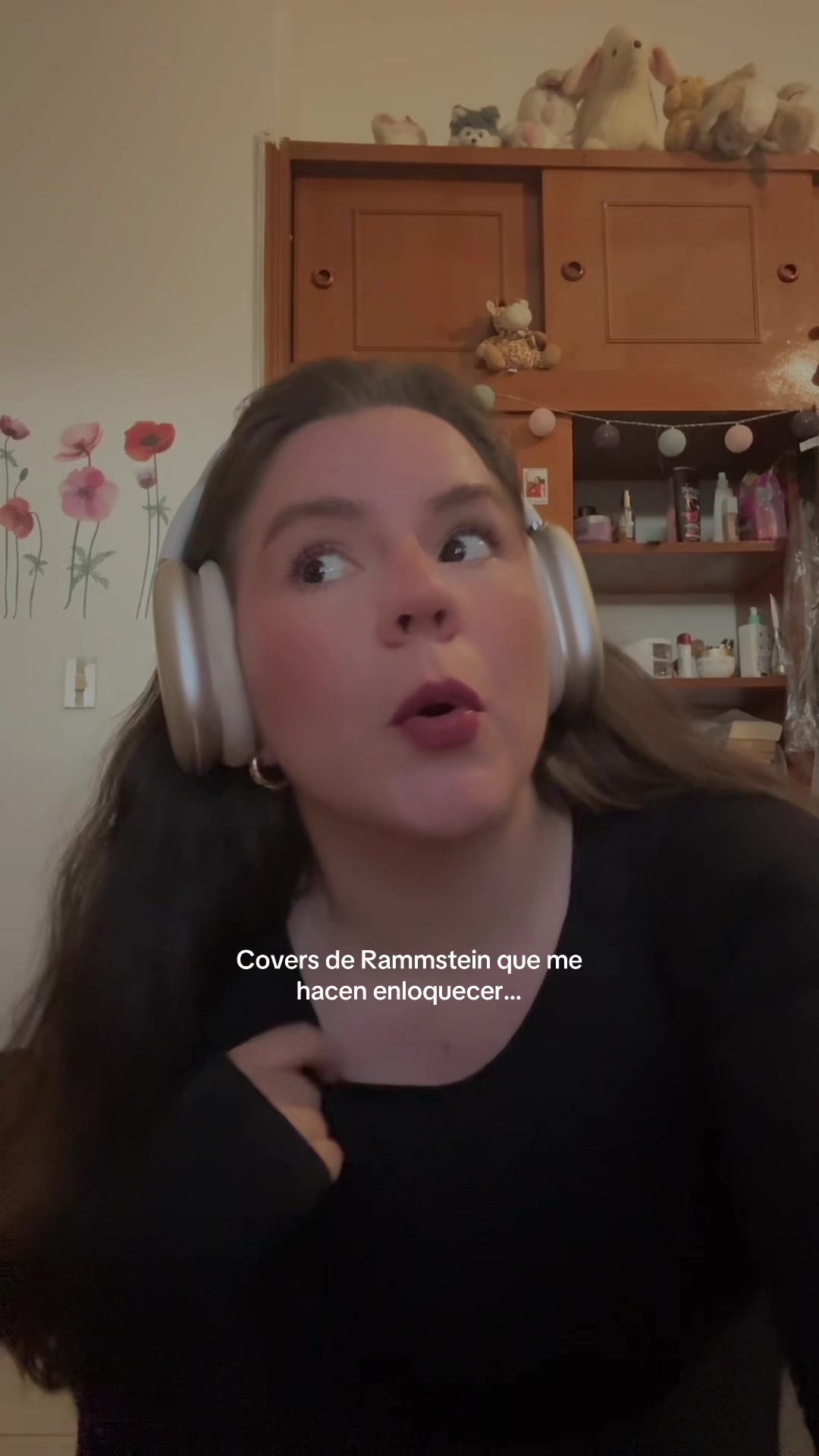 @𝐒𝐕𝐄𝐓𝐋𝐀𝐍𝐀