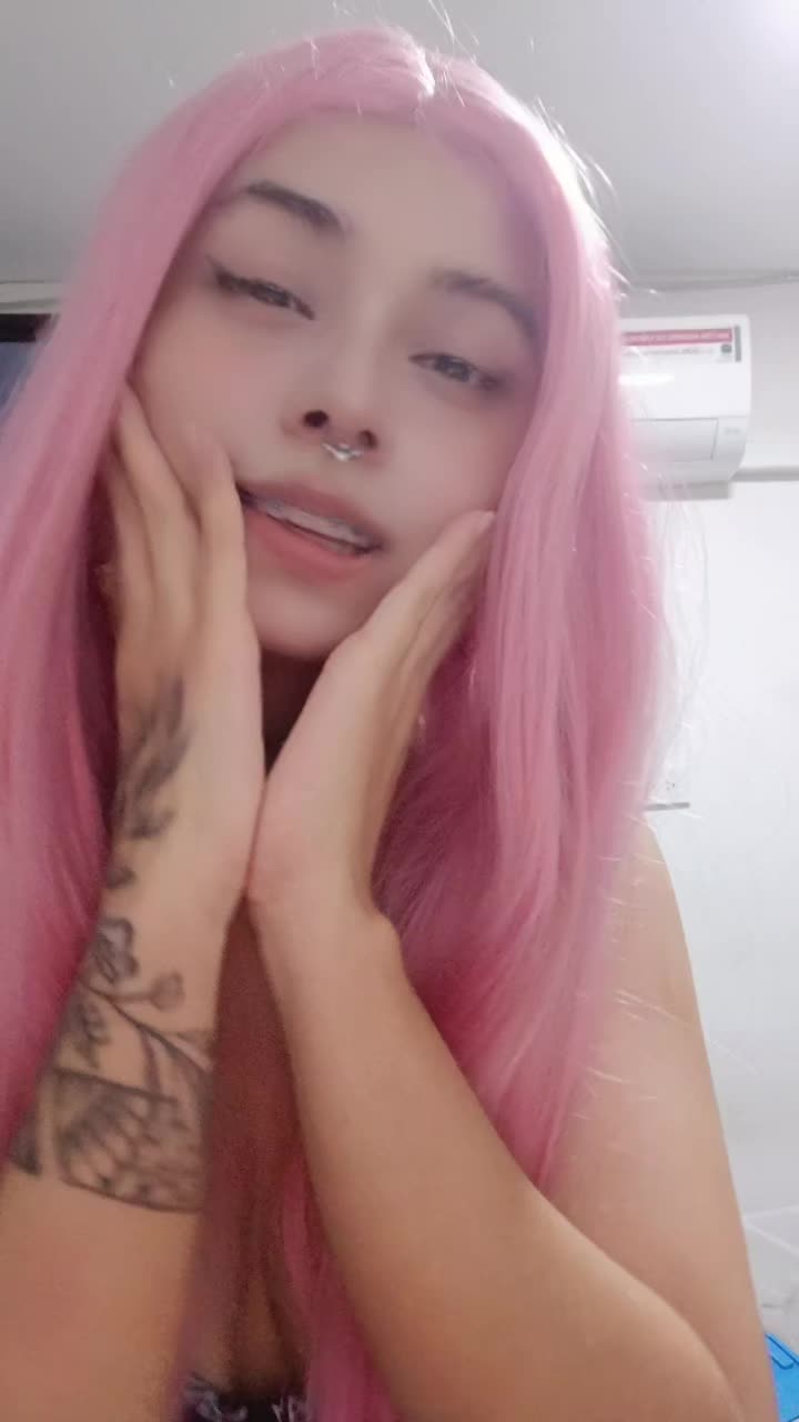 @Angewomon