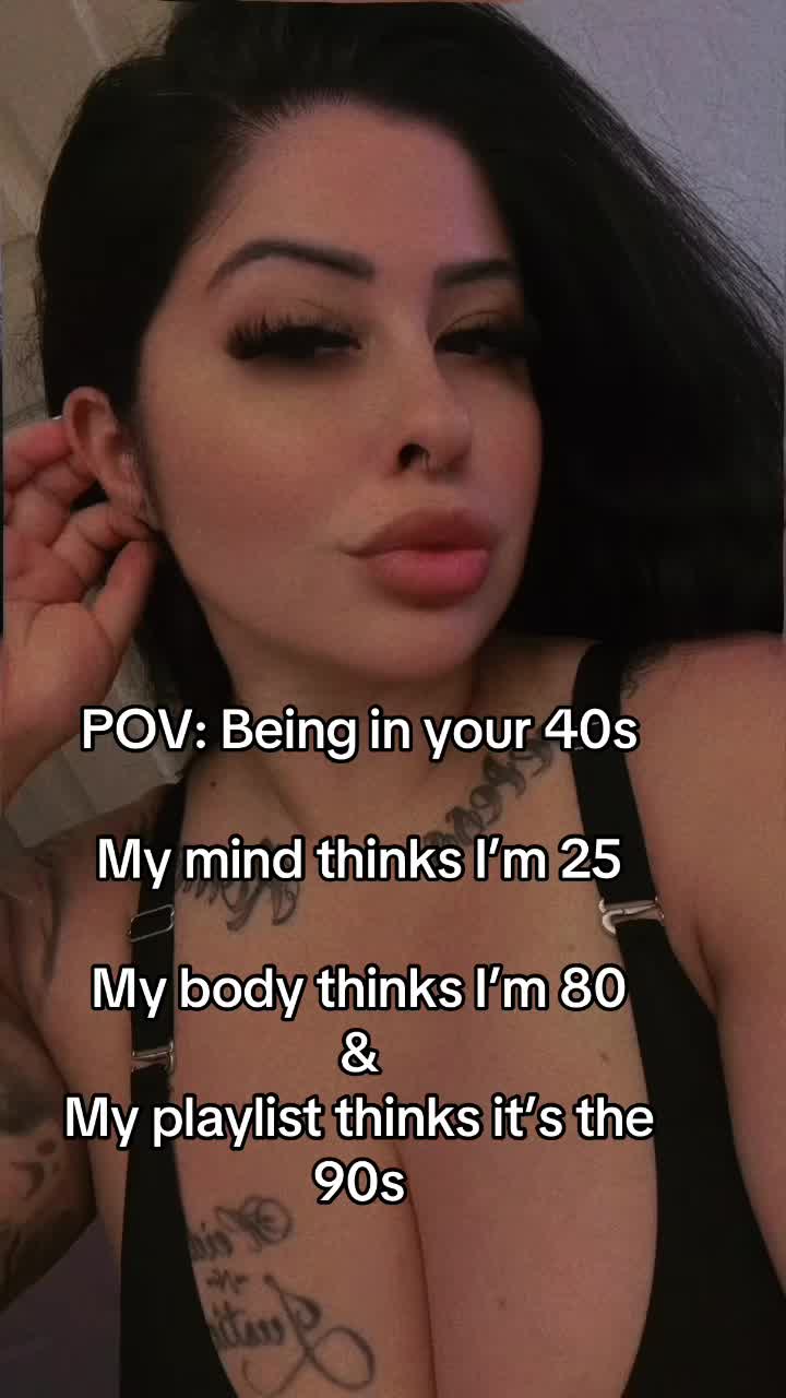 @🖤