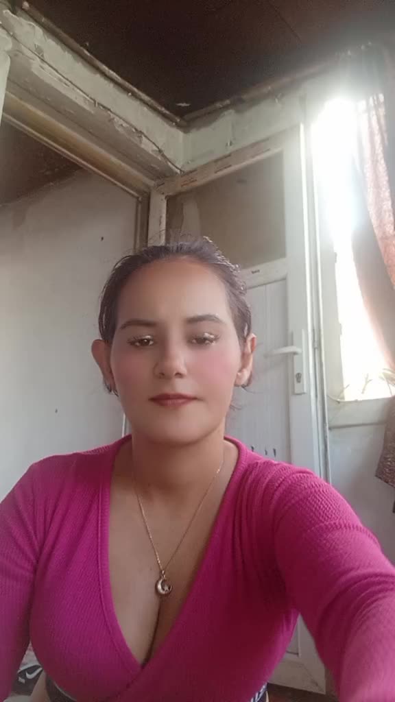 @Esma Sultan