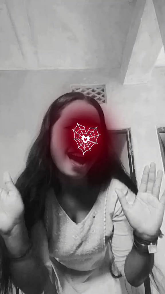 @🖤
