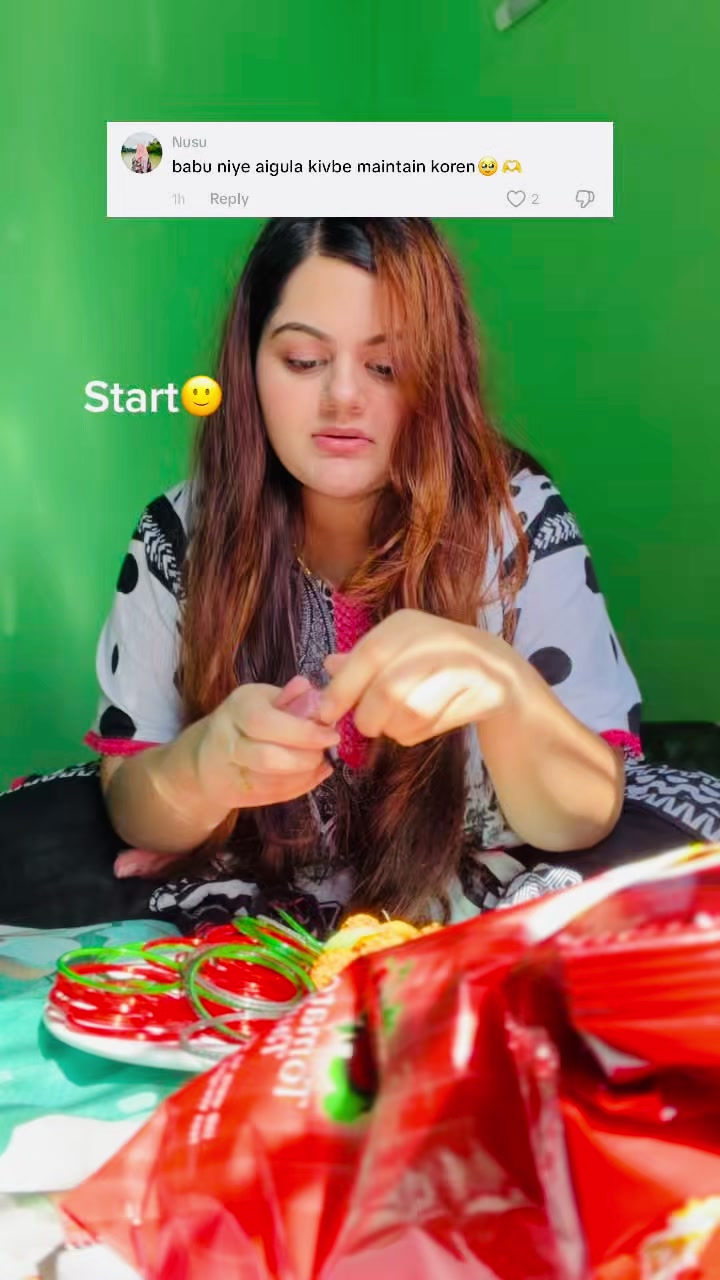 @Silvi👩&zwj;❤️&zwj;👨 (সিলভি)