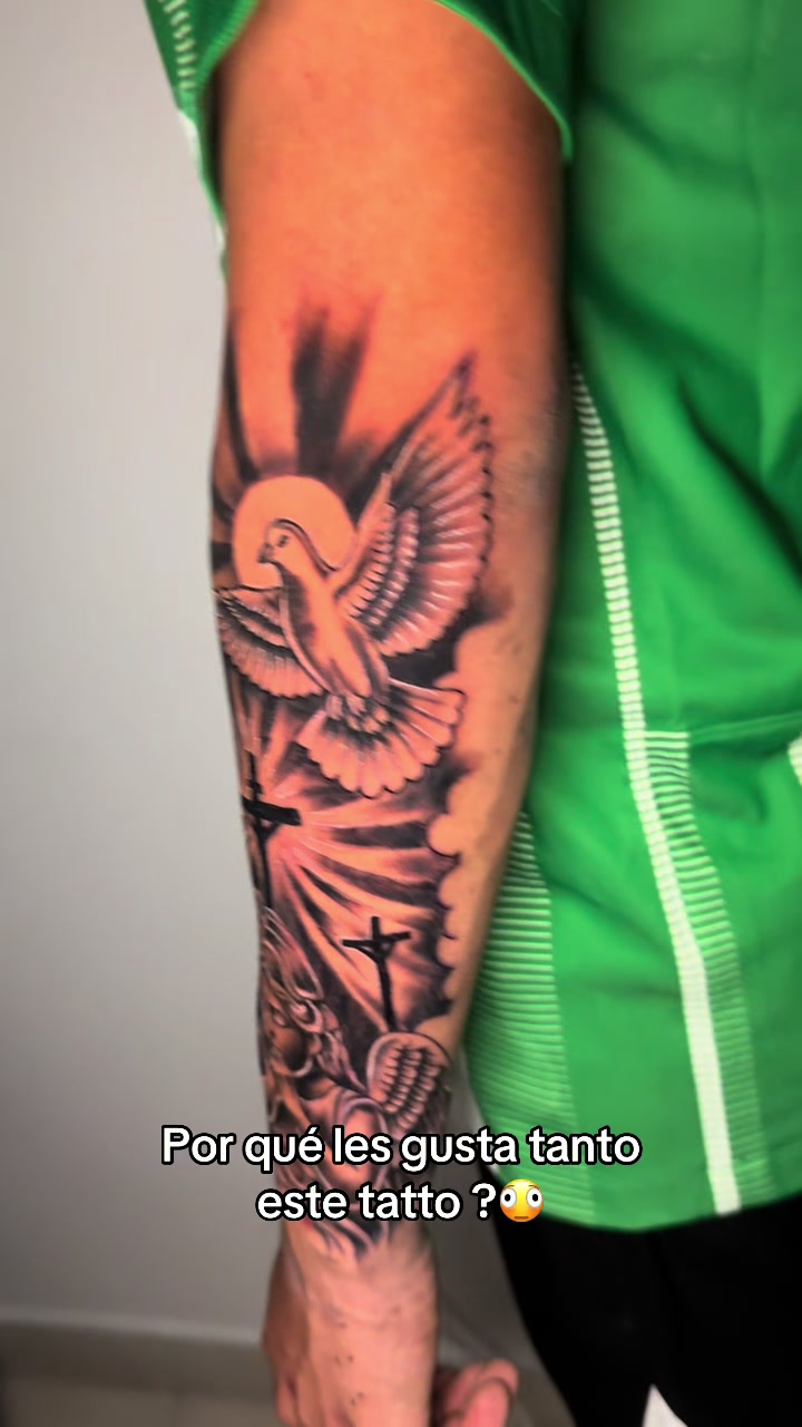 @Santos Tatto 🧑🏾🦱✒️