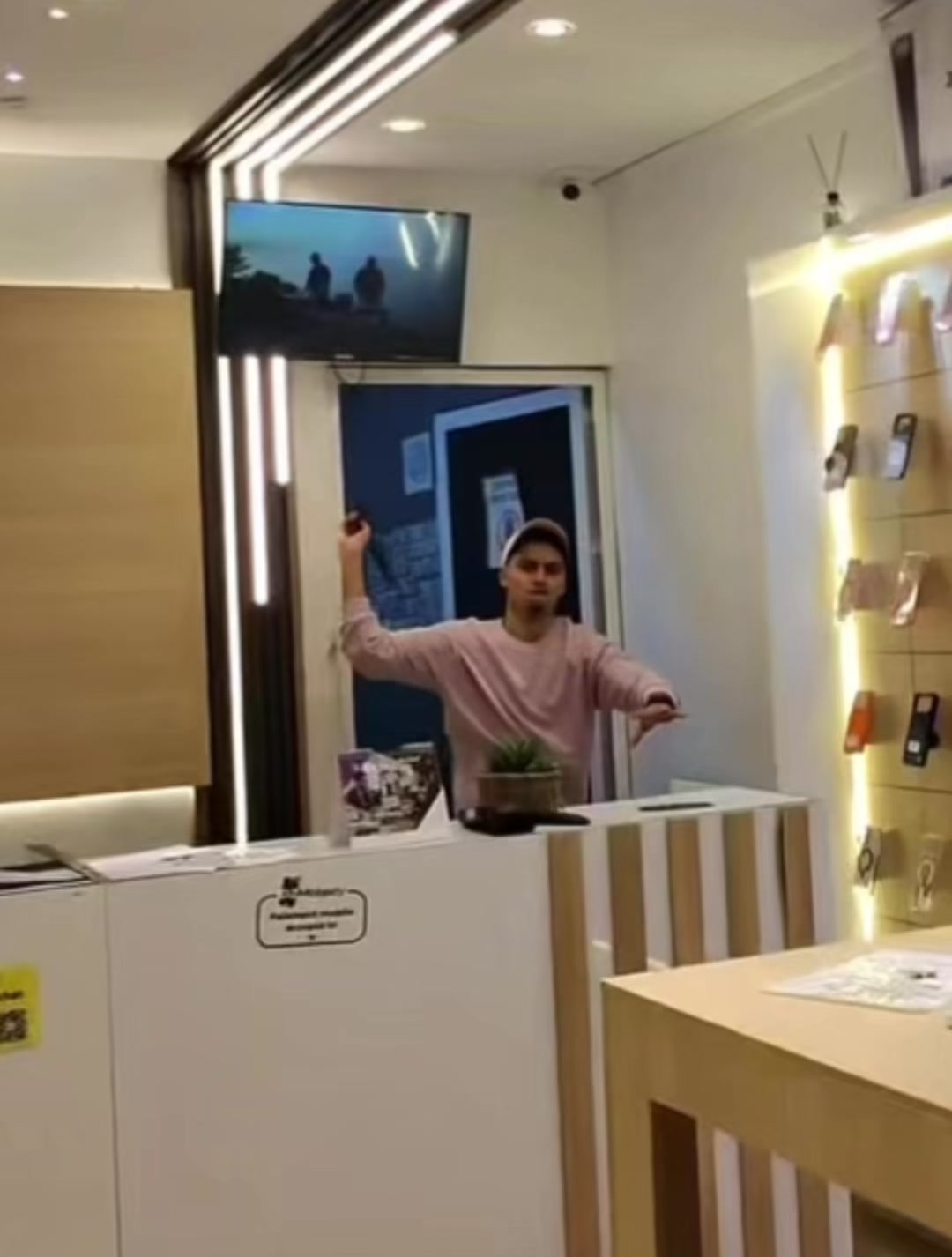 @SamiPranks 🖲️