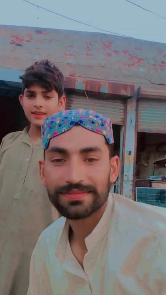 @Bhatti 43 والا 😈😈😈😈😈😈