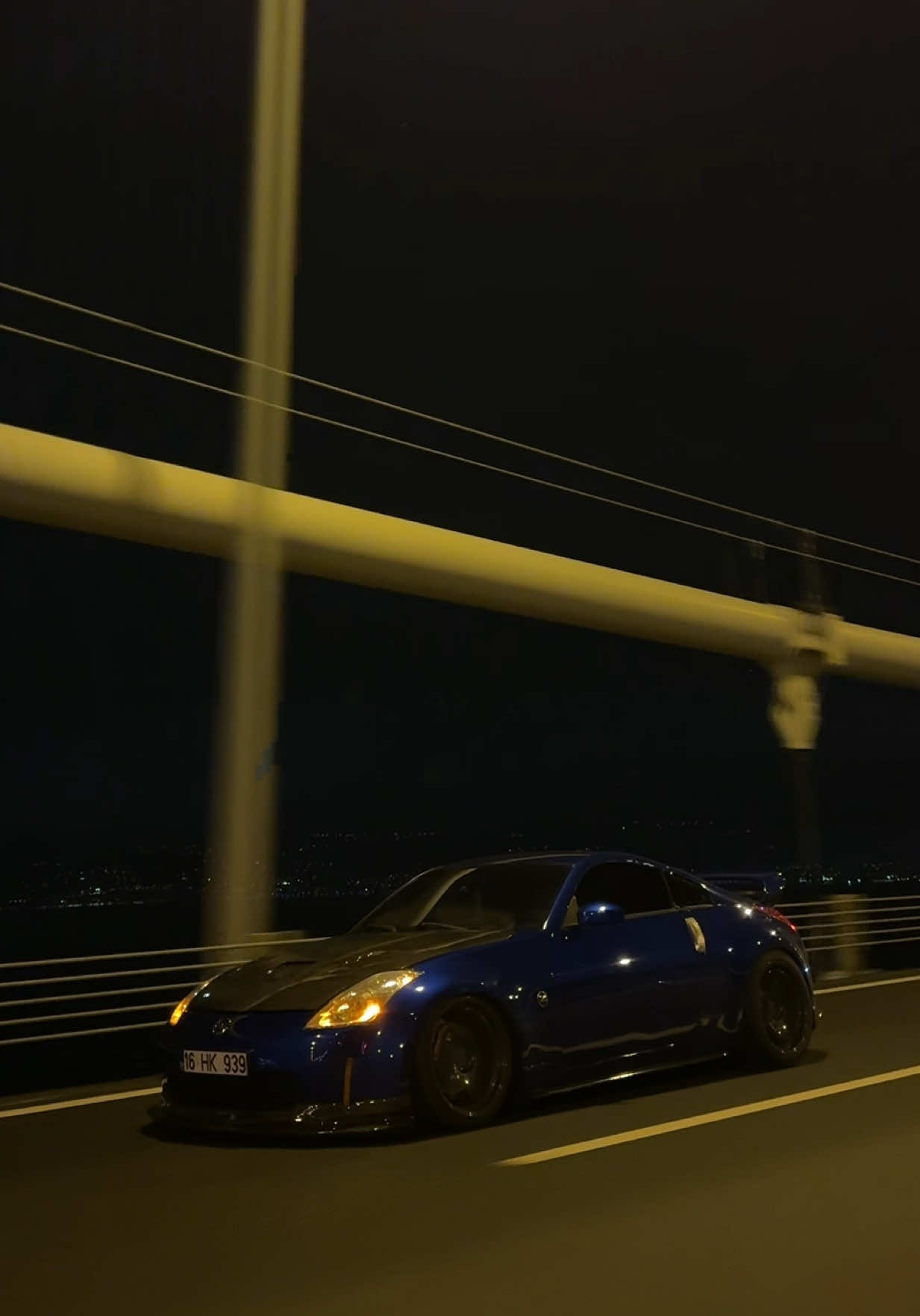 @HK