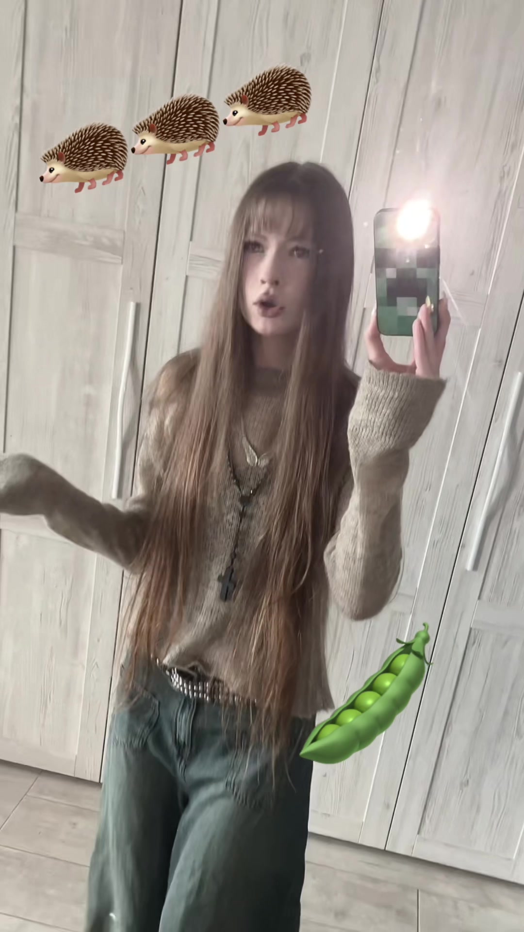 @элинотси